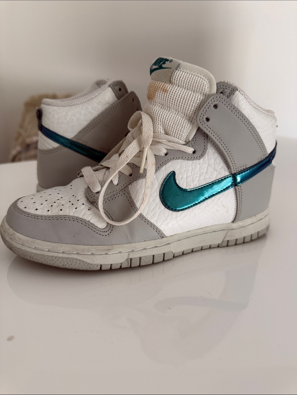 Nike Kids High-Top Sneakers in White, Gray & Teal Metallic
